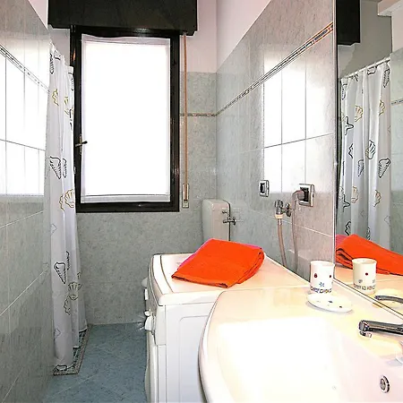 Azalee Belmare Apartment *